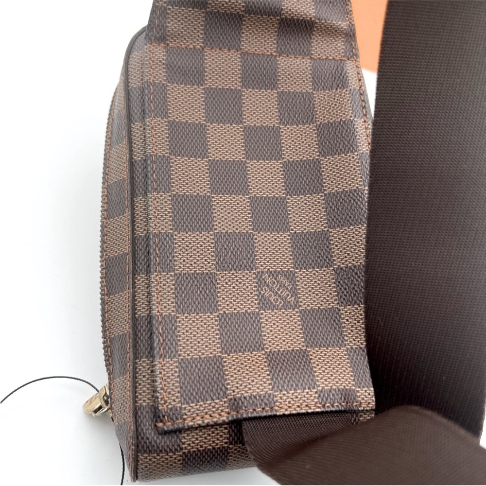 Authentic Louis Vuitton Damier ebene belt bag large with box - Picture 10 of 10